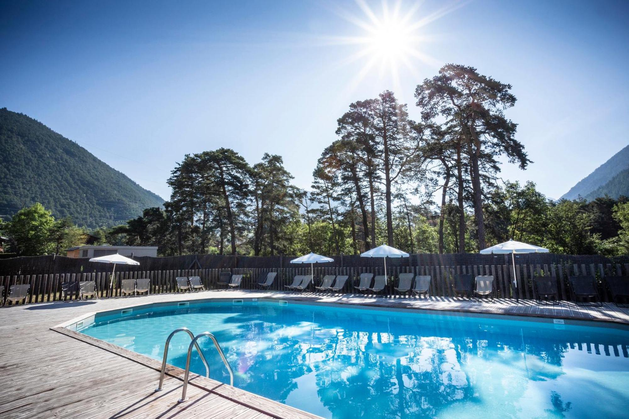 Camping Huttopia St Maurice 3*